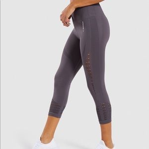 Gymshark energy crop S